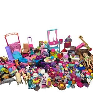 HUGE BARBIE AND ACCESSORIES LOT